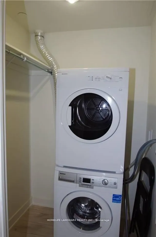 Additional image 21 of 27 BATHURST St Unit 1113