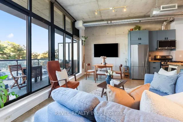 Additional image 7 of 369 Sorauren Ave Unit 204