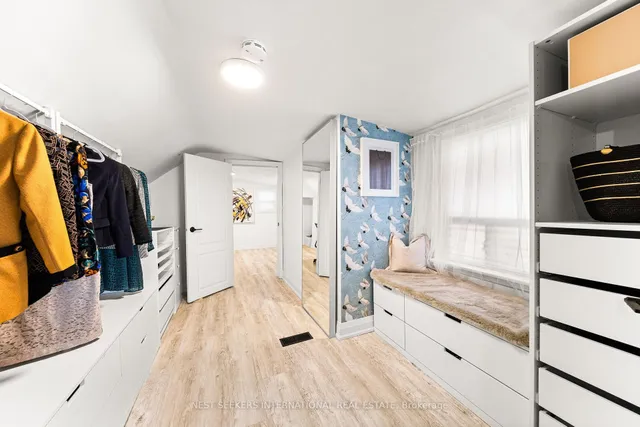 Additional image 19 of 905 Glencairn Ave