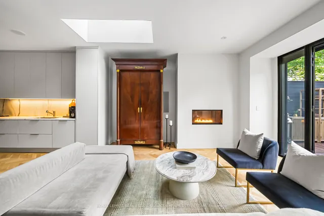 Additional image 16 of 74 Roxborough St