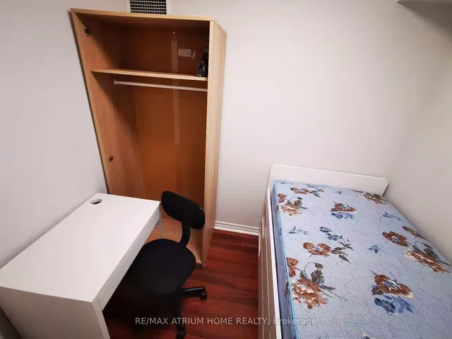 Additional image 7 of 2 Rean Dr Unit 608