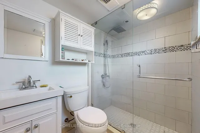 Additional image 30 of 1013 Islington Ave