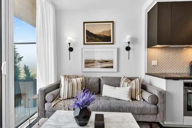 Additional image 9 of 57 Brock Ave Unit 702