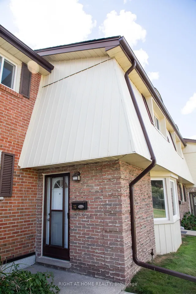 Additional image 2 of 160 Jansen Ave Unit 32