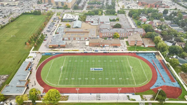 Additional image 35 of 31 Coneflower Cres Unit 37