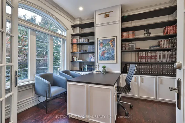 Additional image 5 of 453 Glengrove Ave