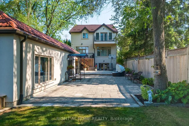 Additional image 35 of 316 Churchill Ave