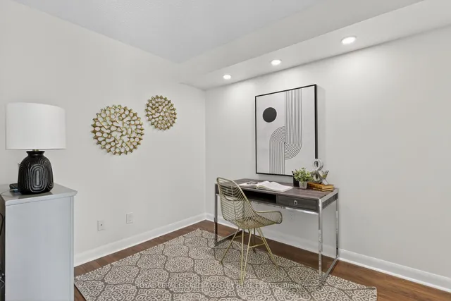 Additional image 19 of 525 Wilson Ave Unit 334