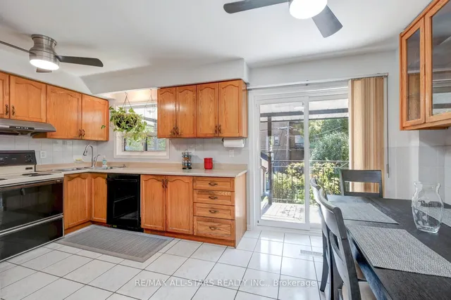Additional image 16 of 8A Ruthven Pl