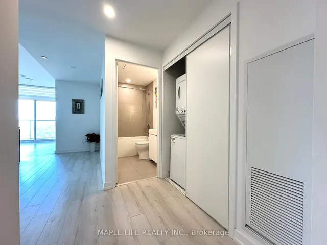 Additional image 8 of 33 Helendale Ave Unit 1901