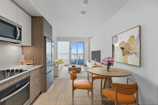 70 Princess St Unit 2706 E