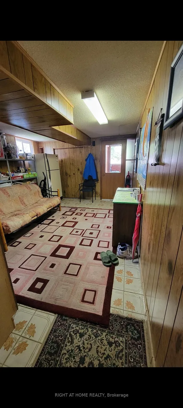 Additional image 12 of 12 Fairglen Ave