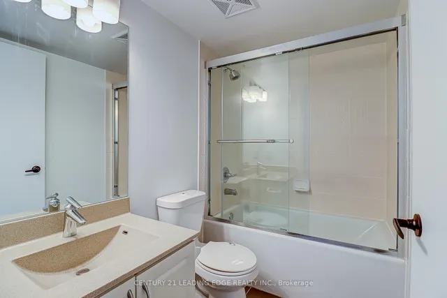 Additional image 11 of 125 Village Green Sq Unit 3311