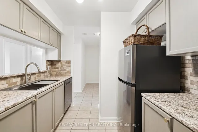 Additional image 19 of 650 Lawrence Ave Unit 735