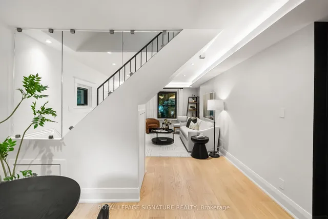 Additional image 30 of 820 Palmerston Ave