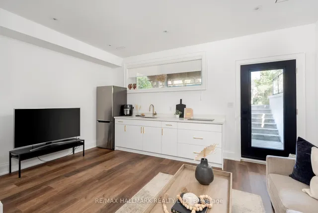 Additional image 39 of 263 Linsmore Cres