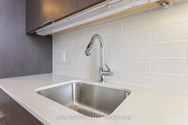 Additional image 14 of 5 Hanna Ave Unit 438