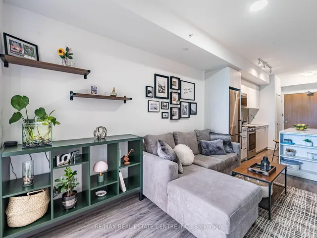 Additional image 18 of 1787 St Clair Ave Unit 429