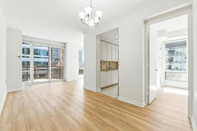 Additional image 6 of 85 Bloor St Unit 810