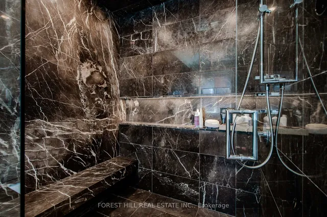 Additional image 29 of 176 Balmoral Ave