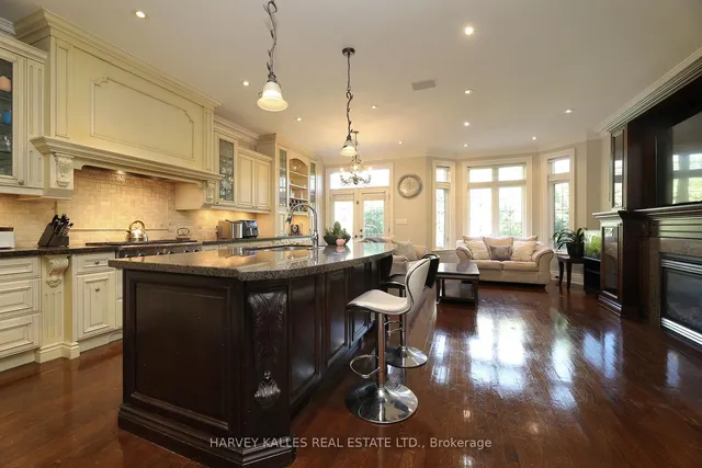 Additional image 9 of 370 Douglas Ave