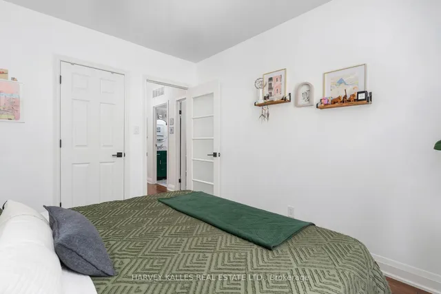 Additional image 24 of 34 Western Battery Rd Unit 413