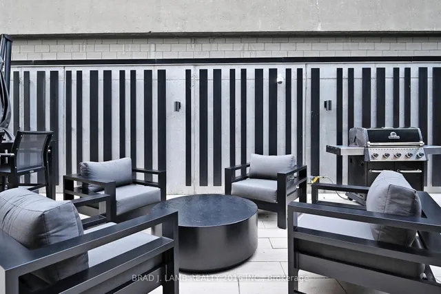 Additional image 40 of 195 McCaul St Unit 1004