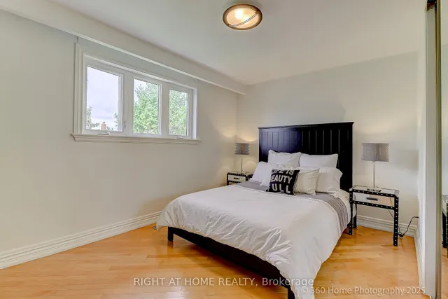 Additional image 17 of 44 Beamsville Dr