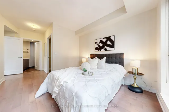 Additional image 33 of 55 Front St Unit 521