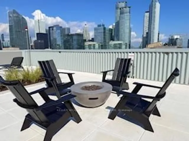 Additional image 42 of 270 Queens Quay Unit 704