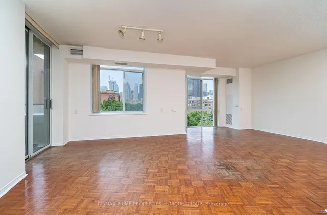 Additional image 8 of 39 Parliament St Unit 703