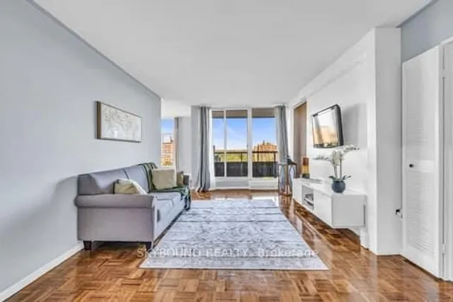 Additional image 5 of 44 Longbourne Dr Unit 1004