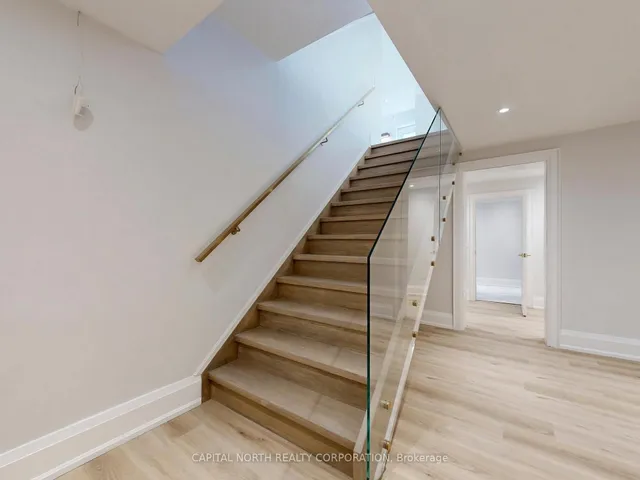 Additional image 39 of 2 Inglis Gate