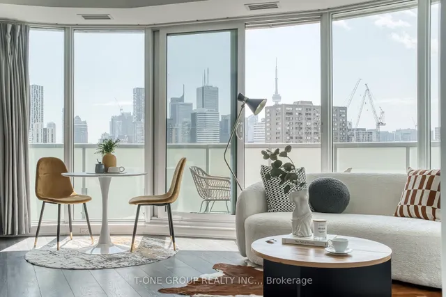 Additional image 14 of 403 Church St Unit 2102