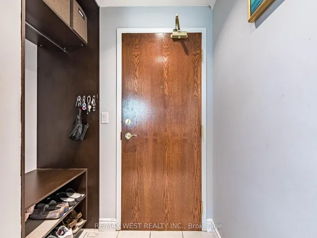 Additional image 8 of 9 Michael Power Pl Unit 101