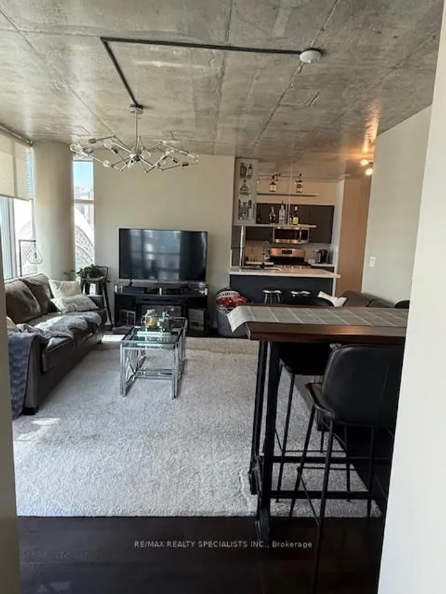 Additional image 18 of 10 NAVY WHARF Crt Unit 2803