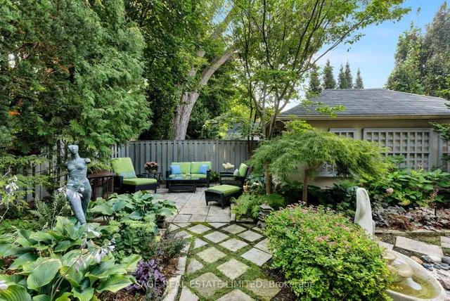 Additional image 18 of 35 Grenview Blvd