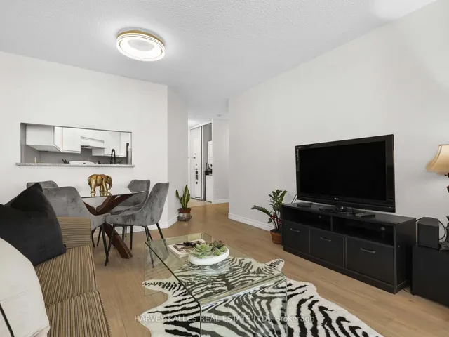 Additional image 7 of 2550 Lawrence Ave Unit 211
