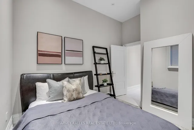 Additional image 39 of 292 Johnston Ave