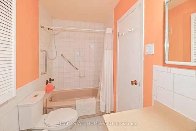 Additional image 7 of 295 Chisholm Ave