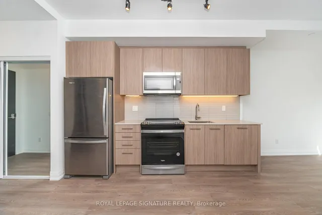 Additional image 3 of 286 Main St Unit 910