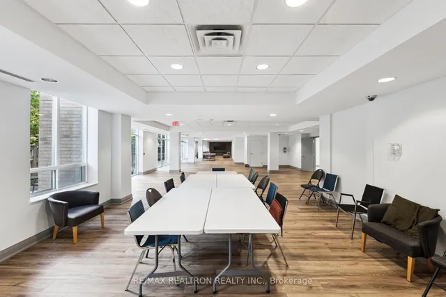 Additional image 42 of 650 Lawrence Ave Unit 735