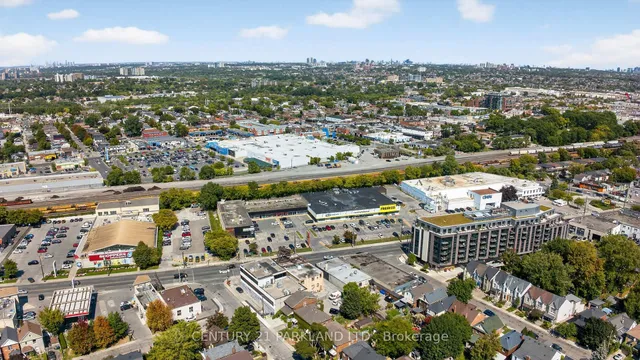 Additional image 42 of 10 Rexford Rd