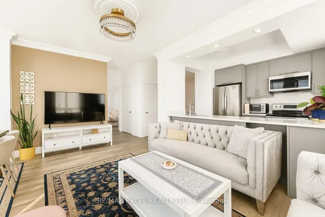 Additional image 3 of 60 Brian Harrison Way Unit ph3703