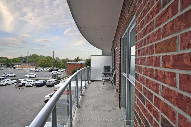 Additional image 34 of 2152 Lawrence Ave Unit 210