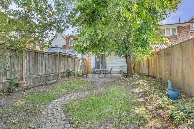 Additional image 36 of 14 Morland Rd