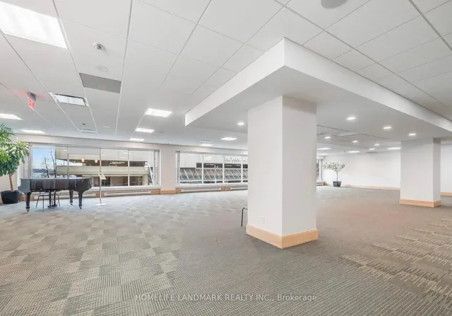 Additional image 30 of 10 Queens Quay Unit 408