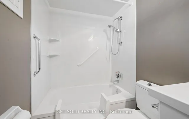 Additional image 24 of 54 Ringway Cres