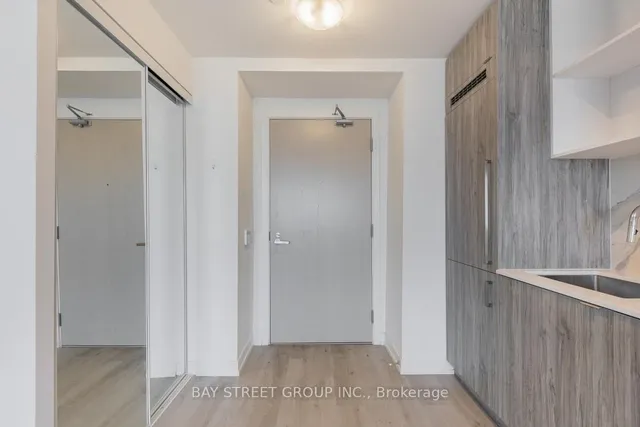 Additional image 4 of 138 Downes St Unit 7305