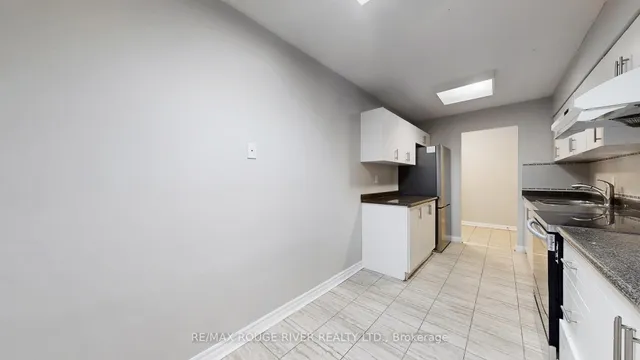 Additional image 11 of 40 Chichester Pl Unit 203